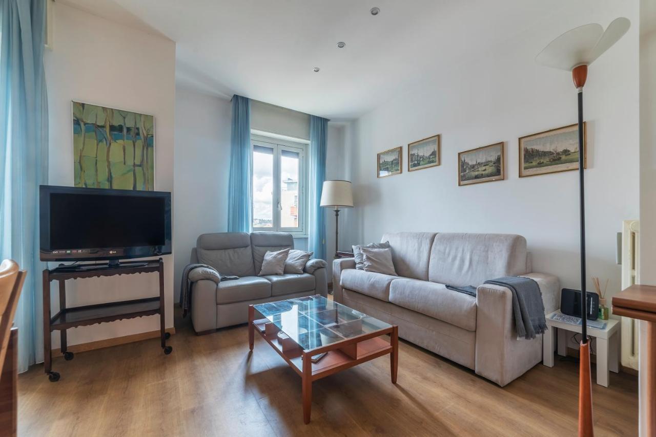 Sunny Apartment Piramide Roma Exterior foto