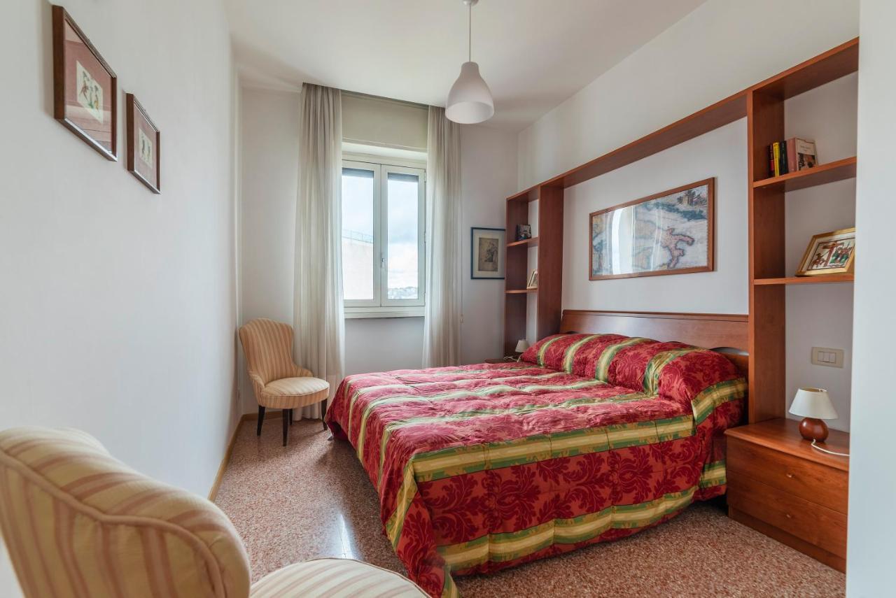 Sunny Apartment Piramide Roma Exterior foto