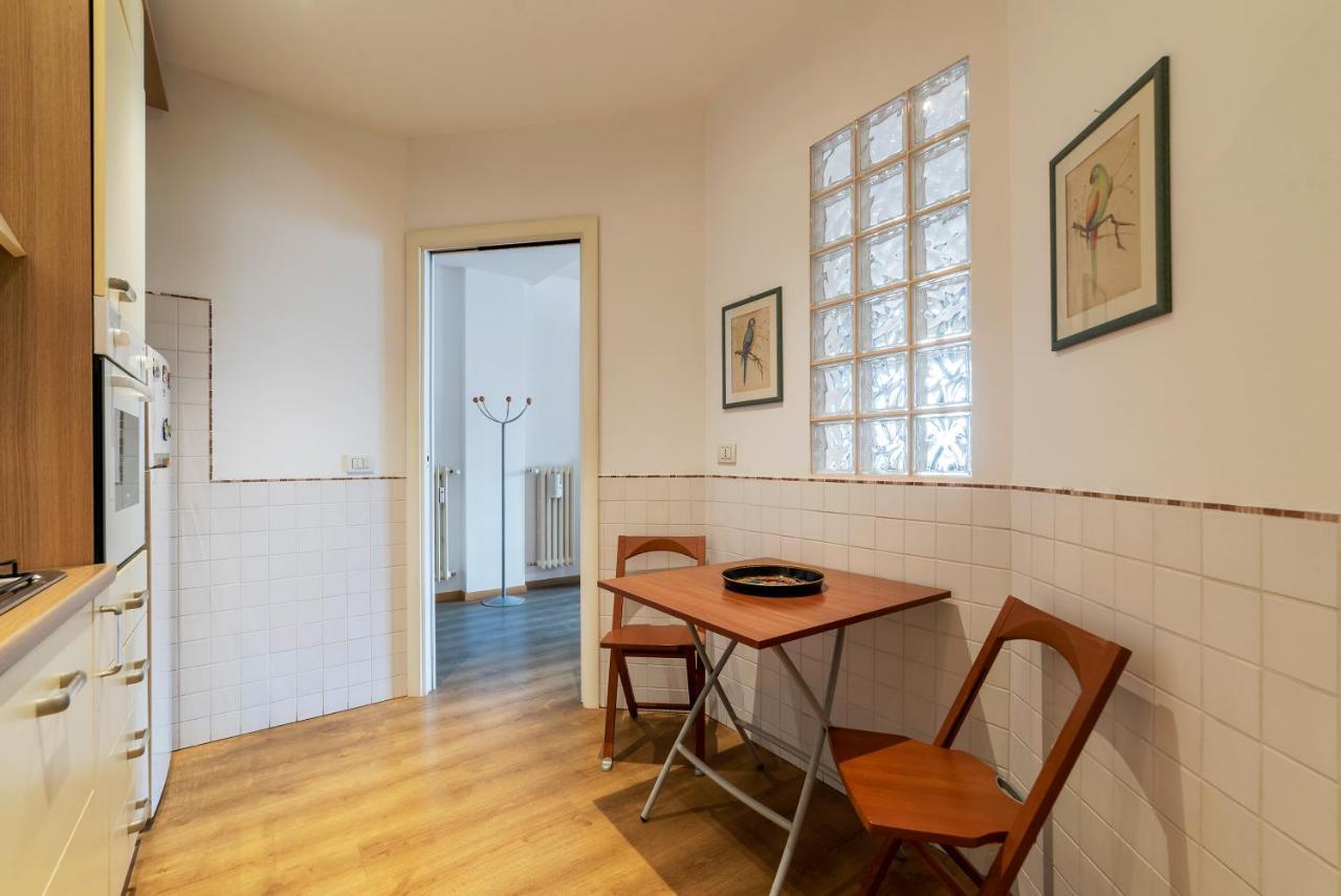 Sunny Apartment Piramide Roma Exterior foto