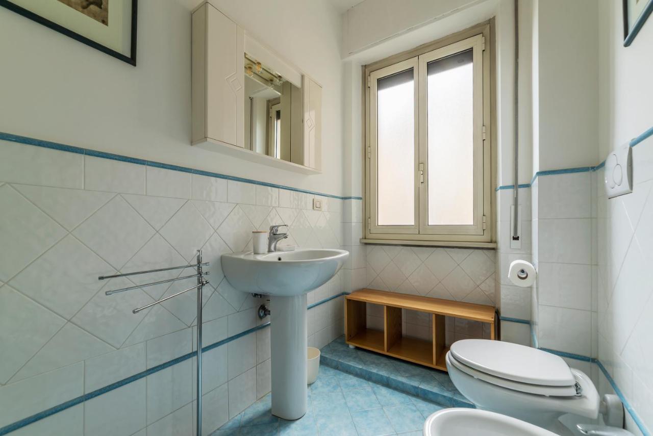 Sunny Apartment Piramide Roma Exterior foto